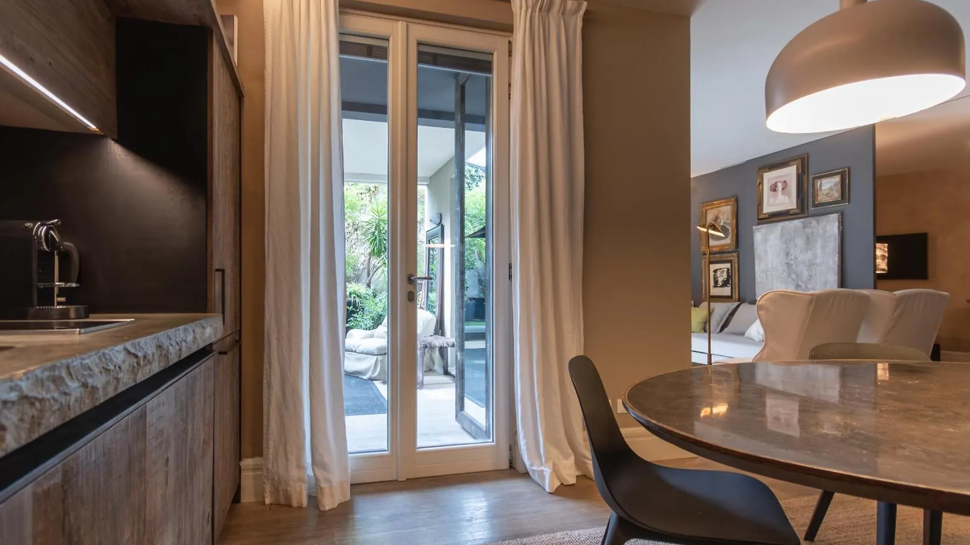 Iseo Escape - Charm Studio In The Heart Of The City شقة