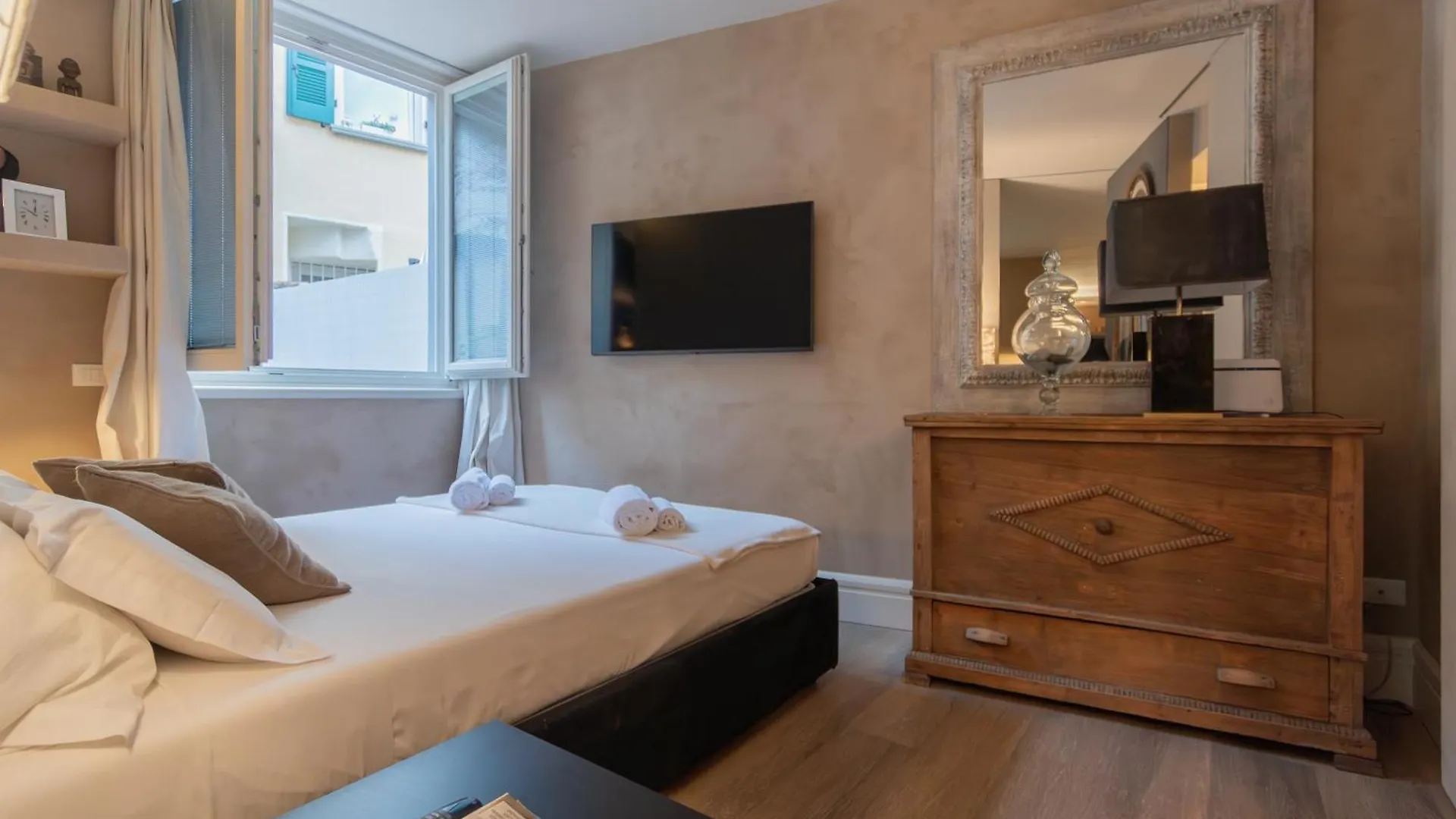 شقة Iseo Escape - Charm Studio In The Heart Of The City